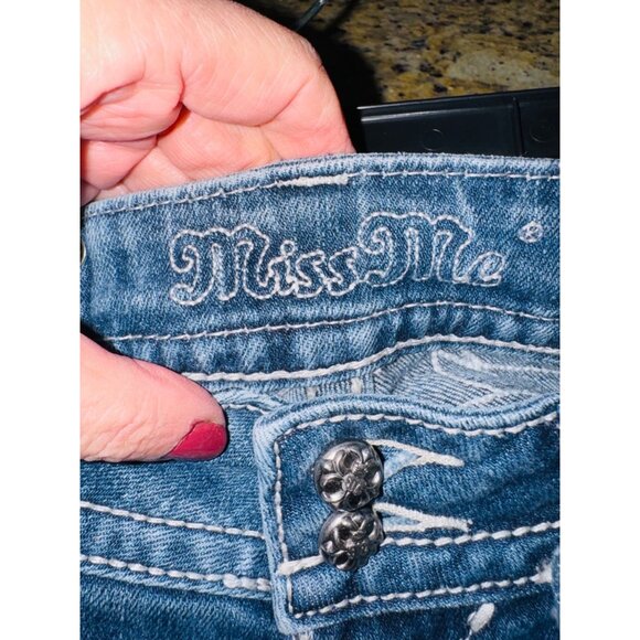 Miss Me Boot Cut Jeans 28 Blue Denim Embellished Pockets Cowgirl Western Hippie - Picture 6 of 13